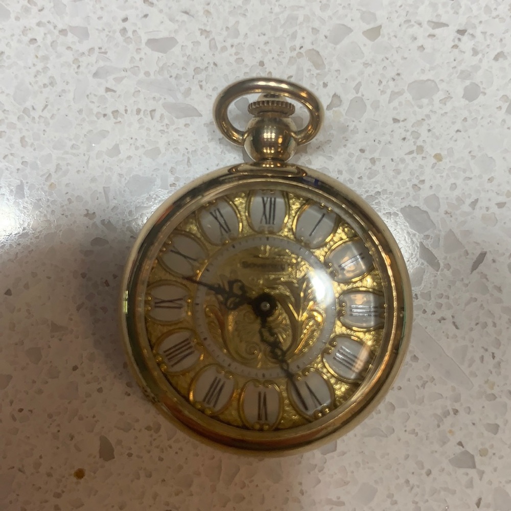 Sovereign Gold tone Pocket Watch